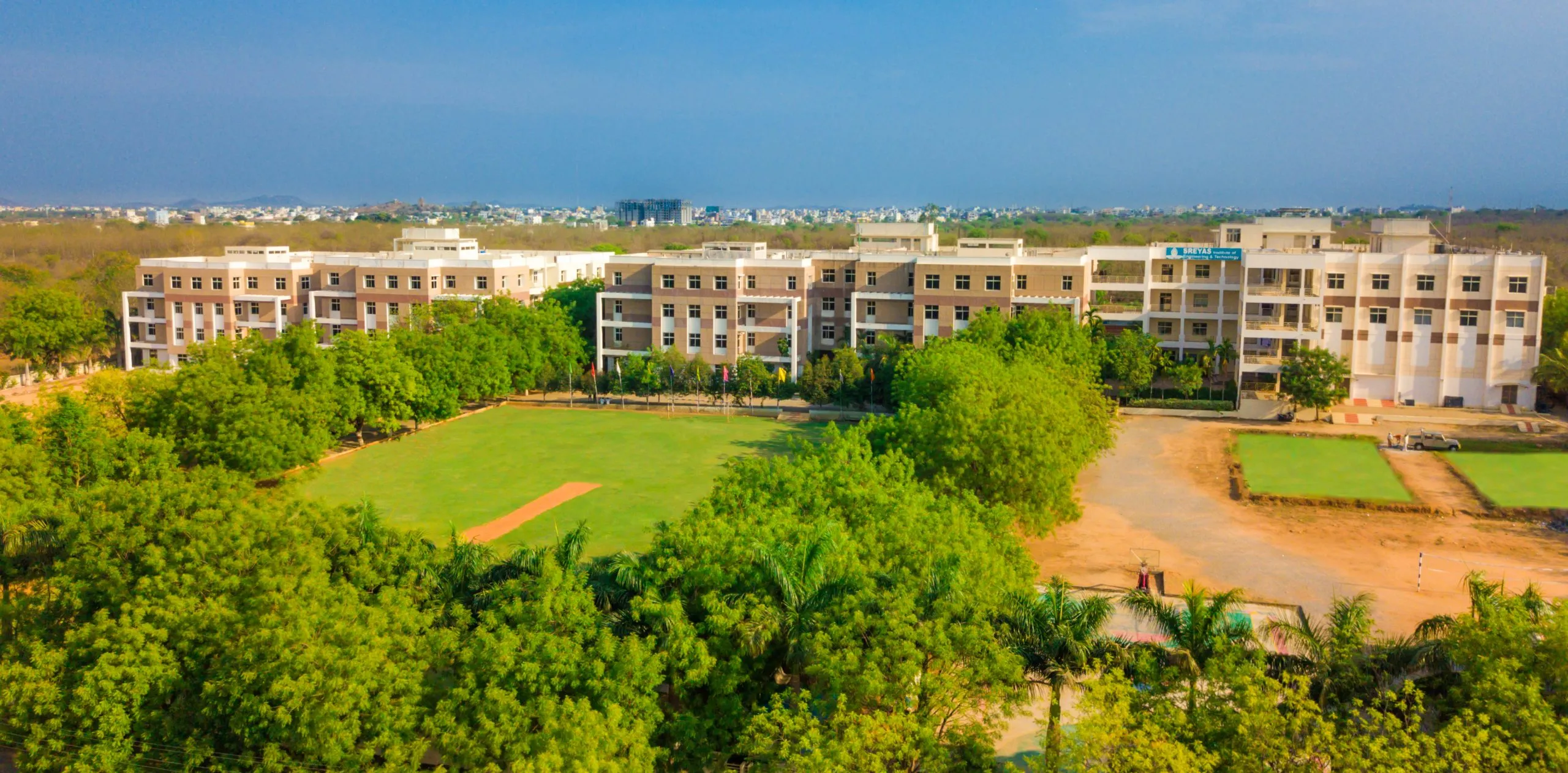Sreyas Institute of Engineering and Technology Campus